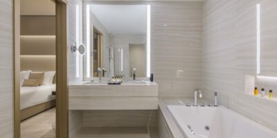 PENTHOUSE-SUITE-Bathroom-3